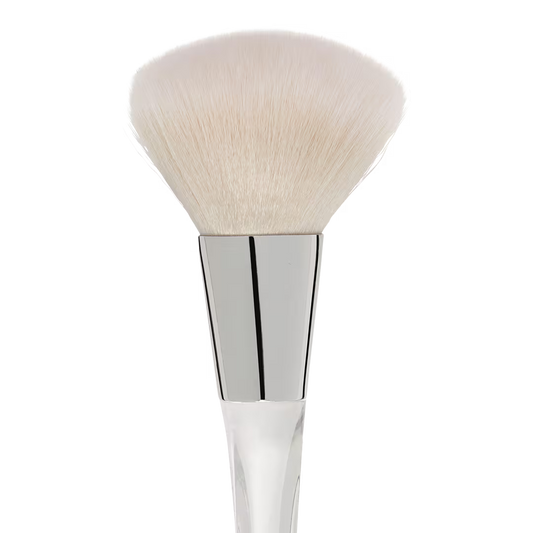 Beautifully Precise Powder Brush
